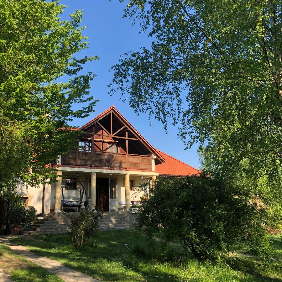 Bed and Breakfast Modryna Ranczo à Krasiczyn Extérieur photo