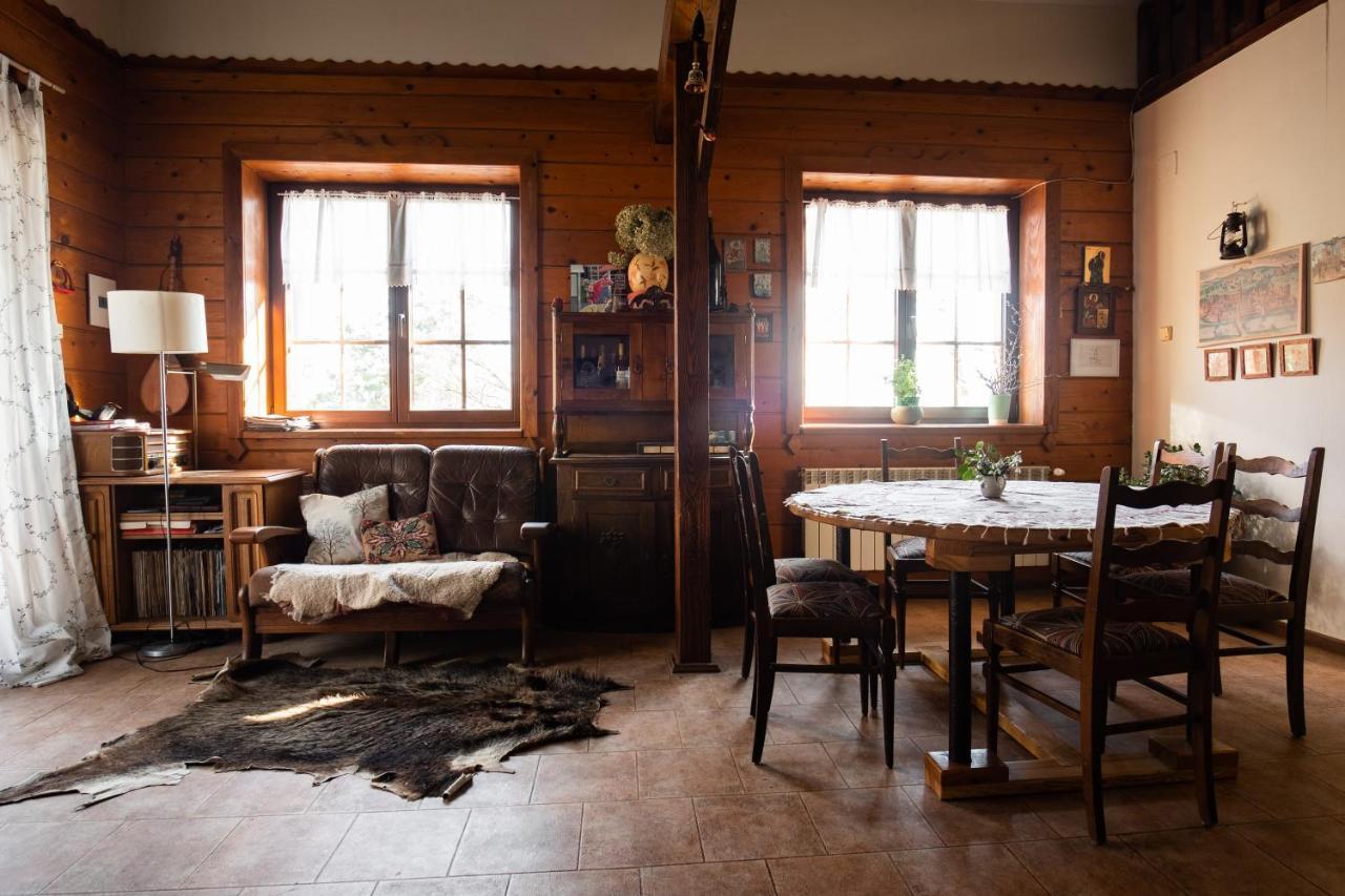 Bed and Breakfast Modryna Ranczo à Krasiczyn Extérieur photo