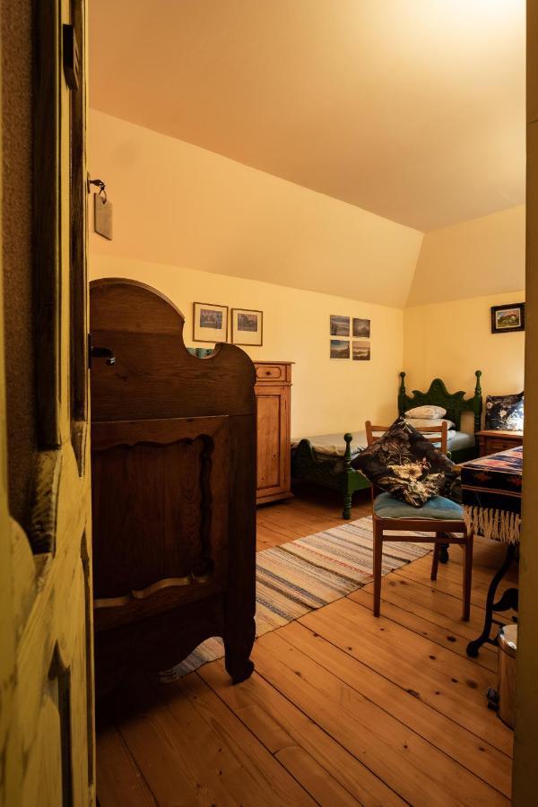 Bed and Breakfast Modryna Ranczo à Krasiczyn Extérieur photo
